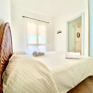 https://casagliana-apartments.in-sardinia.net